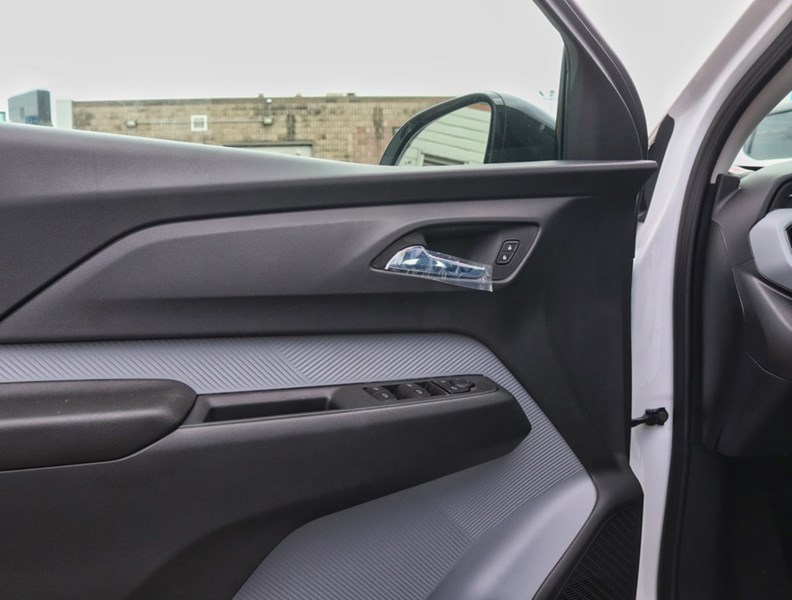 2027 Chevrolet Bolt FWD 4Dr LT