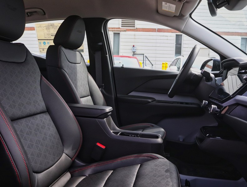 2027 Chevrolet Bolt FWD 4Dr RS