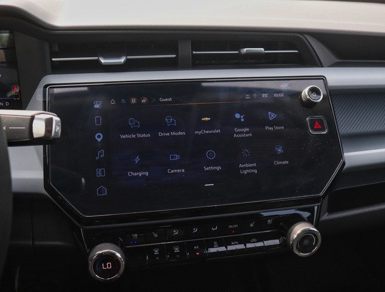 2027 Chevrolet Bolt FWD 4Dr RS