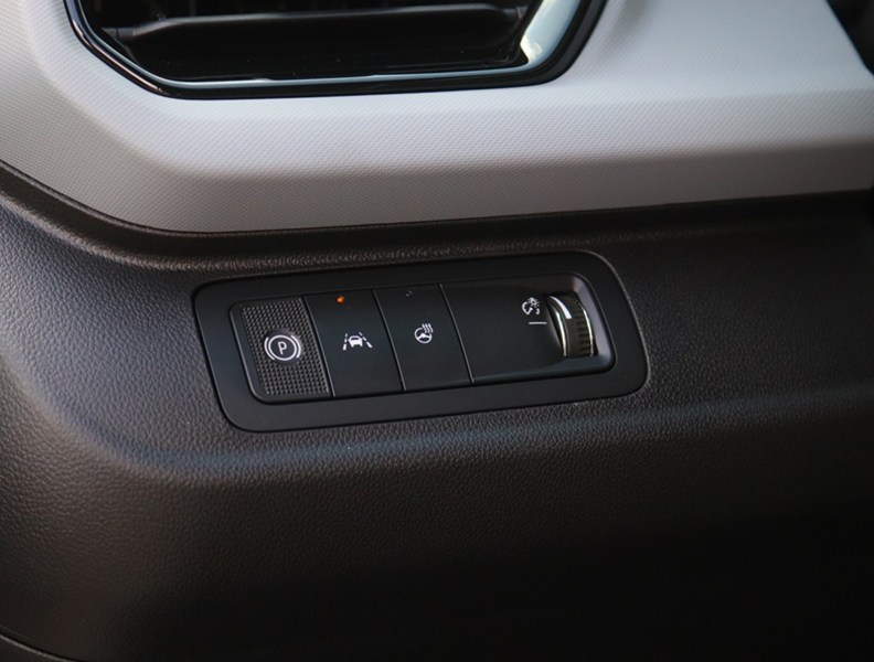 2027 Chevrolet Bolt FWD 4Dr LT