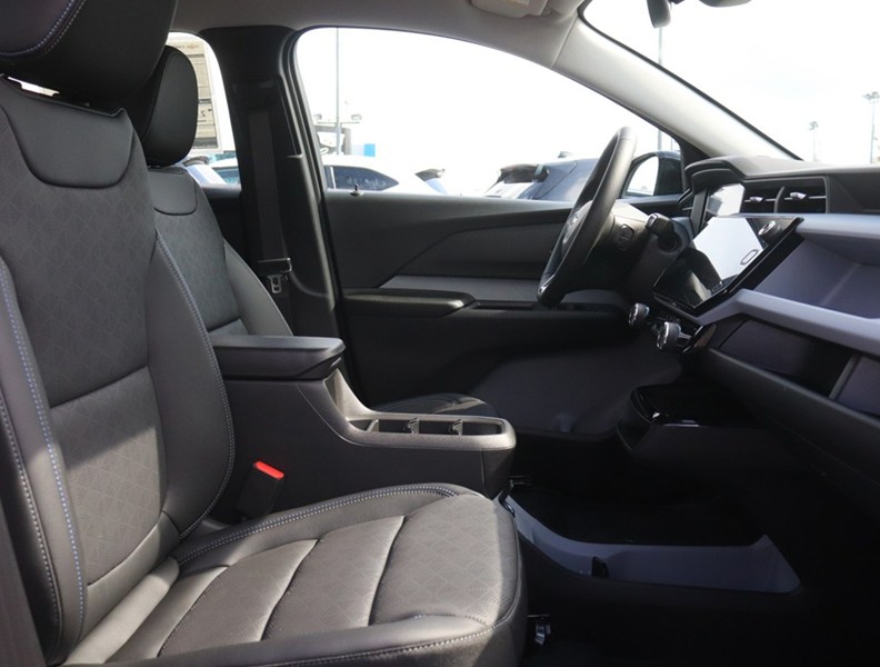 2027 Chevrolet Bolt FWD 4Dr LT