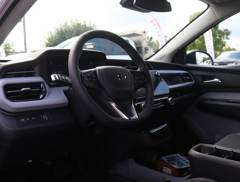 2027 Chevrolet Bolt FWD 4Dr LT