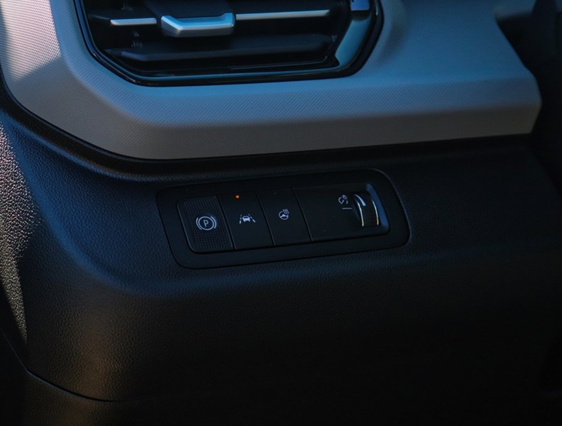 2027 Chevrolet Bolt FWD 4Dr LT