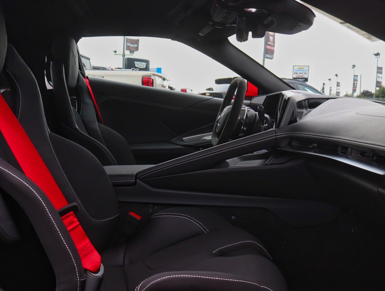 2027 Chevrolet Corvette 2Dr Z06 Cpe W/1Lz