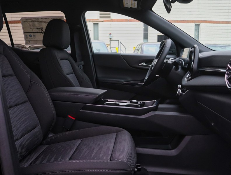 2027 Chevrolet Equinox AWD 4Dr LT W/2Lt