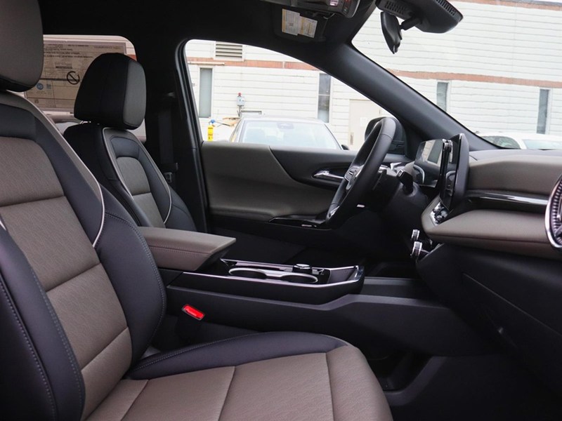 2027 Chevrolet Equinox AWD 4Dr LT W/2Lt