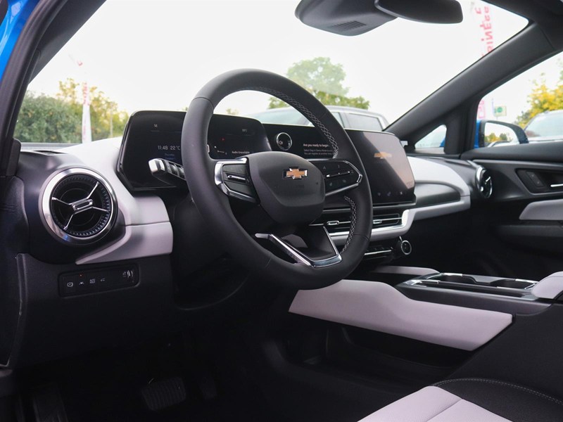 2027 Chevrolet Equinox Ev 4Dr Lt2 W/Pde