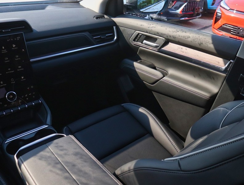 2027 Gmc Terrain AWD 4Dr Denali