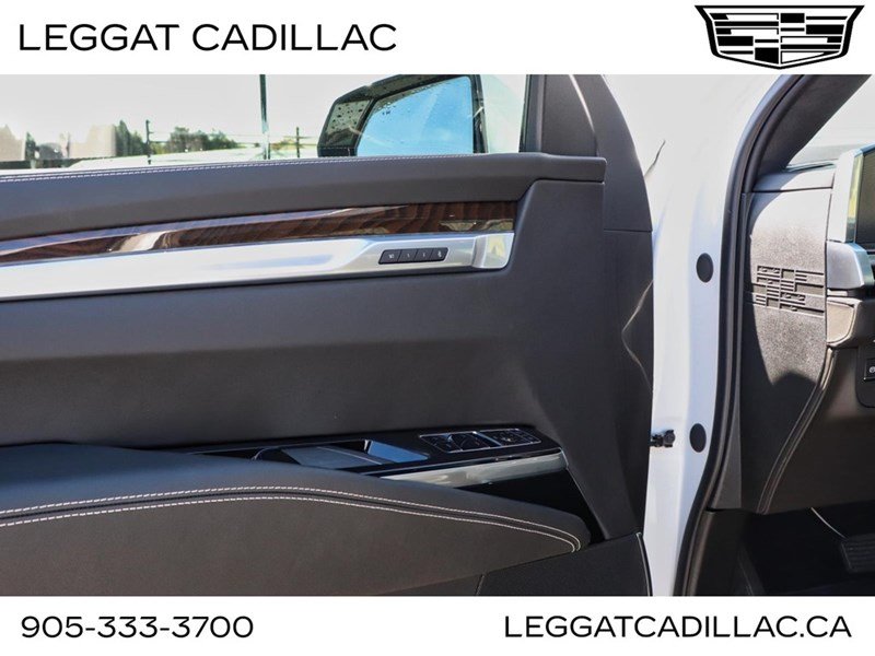 2025 Cadillac Escalade 4WD 4Dr Premium Luxury Platinum
