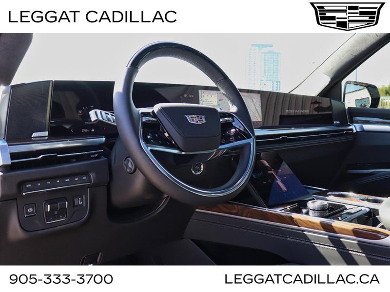 2025 Cadillac Escalade 4WD 4Dr Premium Luxury Platinum