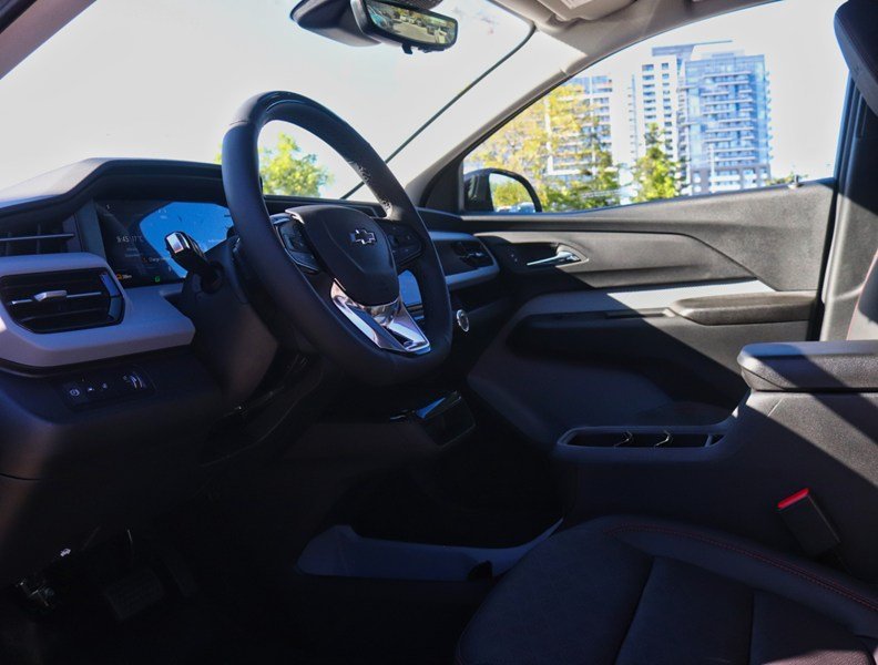 2027 Chevrolet Bolt FWD 4Dr RS