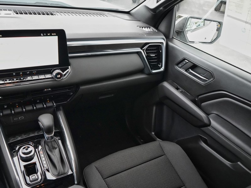 2024 GMC Canyon 4WD Crew Cab Elevation