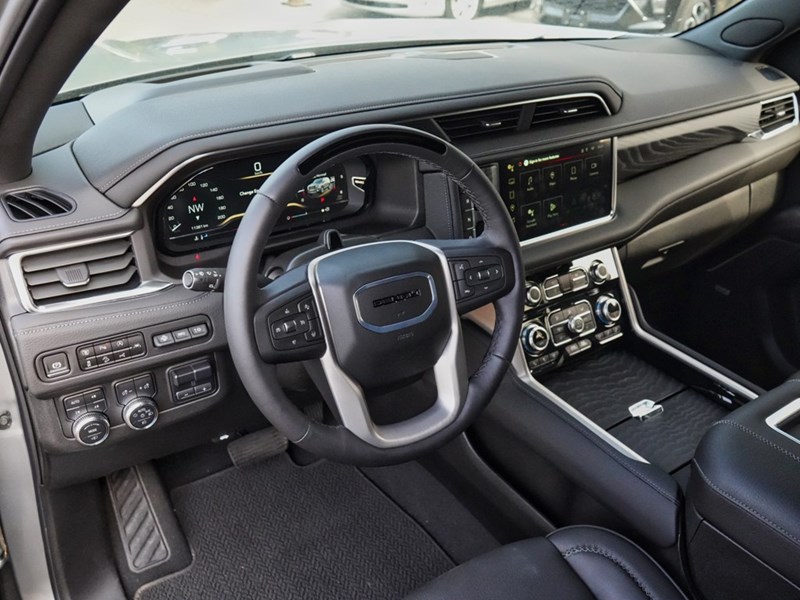 2024 GMC Yukon 4WD 4dr Denali