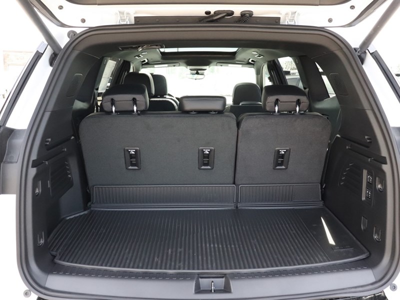 2025 GMC Acadia AWD 4dr Denali