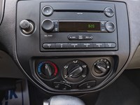 2007 Ford Focus SE | 2.0L | PWR LOCKS | A/C