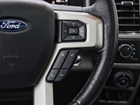 2018 Ford F-150 LARIAT | 4X4 | 3.5L | ROOF | TLGT STEP | NAV | 20s