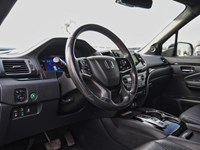 2021 Honda Pilot Black Edition | AWD | One Owner | Accident Free