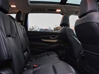 2021 Subaru Ascent Limited 8-Passenger | AWD | Roof | Nav | Leather