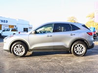 2022 FORD ESCAPE SE | AWD | 1.5L | NAV | PWR LFTGATE | HTD STR WHL