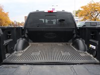 2022 FORD F-150 LARIAT | 4X4 | HYRBID | BLK PKG | ROOF | 360 | 20S