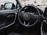 2022 Toyota Rav4 XLE | AWD | 2.5L | Roof | Htd Str Whl |Adptv Cruis