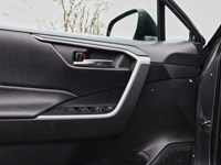 2022 Toyota Rav4 XLE | AWD | 2.5L | Roof | Htd Str Whl |Adptv Cruis