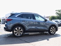 2023 Ford Escape Platinum | AWD | HYBRID | NAV | ROOF | ADP CRUISE