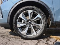 2023 Ford Escape Platinum | AWD | HYBRID | NAV | ROOF | ADP CRUISE
