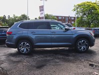 2023 Volkswagen Atlas Highline | 4Motion | 3.6L | Nav | Roof | Leather