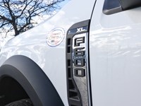 2024 FORD SUPER DUTY F-600 DRW XL 4WD Reg Cab 145