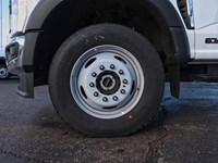2024 FORD SUPER DUTY F-600 DRW XL 4WD Reg Cab 145