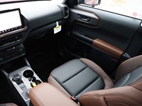 2025 FORD BRONCO SPORT OUTER BANKS | 4X4 | 1.5L | TECH PKG | ROOF | LED