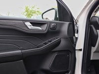 2025 Ford Escape Platinum | AWD | HYBRID | ROOF | PREM TECH |TOW PK