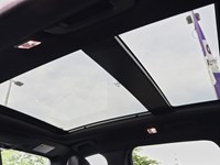 2025 Ford Escape ST-Line | AWD | 1.5L | ROOF | TECH | NAV | HTD STR