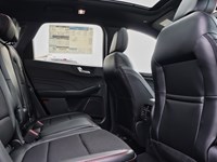 2025 Ford Escape ST-Line | AWD | 1.5L | ROOF | TECH | NAV | HTD STR