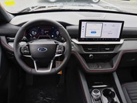2025 Ford Explorer ST-Line 4WD