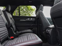 2025 Ford Explorer ST-Line 4WD