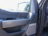 2025 Ford F-150 XLT | 4x4 | 5.0L | 303A | BLK PK PLS | ROOF | FX4