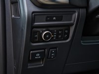 2025 FORD F-150 LARIAT | 4X4 | 3.5L | 501A | BLK PKG | ROOF | 20S