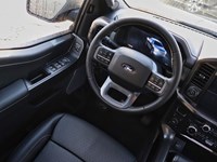 2025 FORD F-150 LARIAT | 4X4 | 3.5L | 501A | BLK PKG | ROOF | 20S