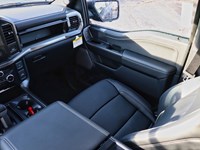 2025 FORD F-150 LARIAT | 4X4 | 3.5L | 501A | BLK PKG | ROOF | 20S