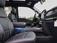 2025 Ford F-150 LARIAT | 4X4 | 3.5L | 501A | BLK PK | ROOF | 20s