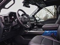 2025 Ford F-150 LARIAT | 4X4 | 3.5L | 501A | BLK PK | ROOF | 20s