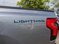 2025 Ford F-150 Lightning XLT | 4WD | STD BAT | TLGT STEP | MB PWR CORD