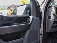 2025 Ford F-150 Lightning XLT | 4WD | STD BAT | TLGT STEP | MB PWR CORD