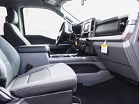 2025 Ford F-250 XLT | 4X4 | 6.8L | 603A |RUNNING BRDS|FRNT CONSOLE