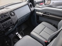 2025 FORD SUPER DUTY F-750 STRAIGHT FRAME SuperCab