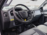 2025 FORD SUPER DUTY F-750 STRAIGHT FRAME SuperCab