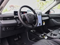2025 Ford Mustang Mach-E Select | AWD | STD BAT | CMFRT PKG | MB PWR CORD
