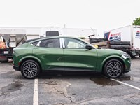 2025 Ford Mustang Mach-E Premium | AWD | EXT BAT | GLASS ROOF | MB PWR CORD